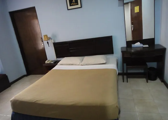 Batu Burok BeachHotel Kuala Terengganu